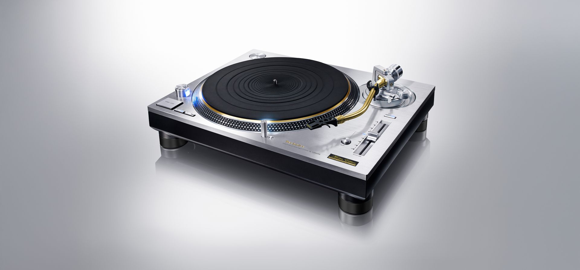 Technics SL-1200GMEES Technics SL-1200GME gramofon z napędem bezpośrednim (konstrukcja antywibracyjna, wysoka czułość ruchu początkowego, stabilne obroty)), srebrny 1 Technics SL-1200GMEES ast 3006922 1